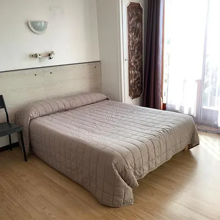 Hotel Le Canetois Canet-en-Roussillon
