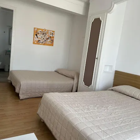 Le Canetois 2* Canet-en-Roussillon