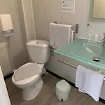 Le Canetois Hotell 2*