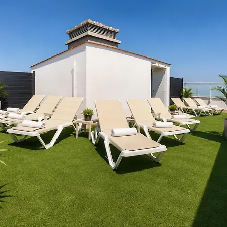 Le Canetois Hotel